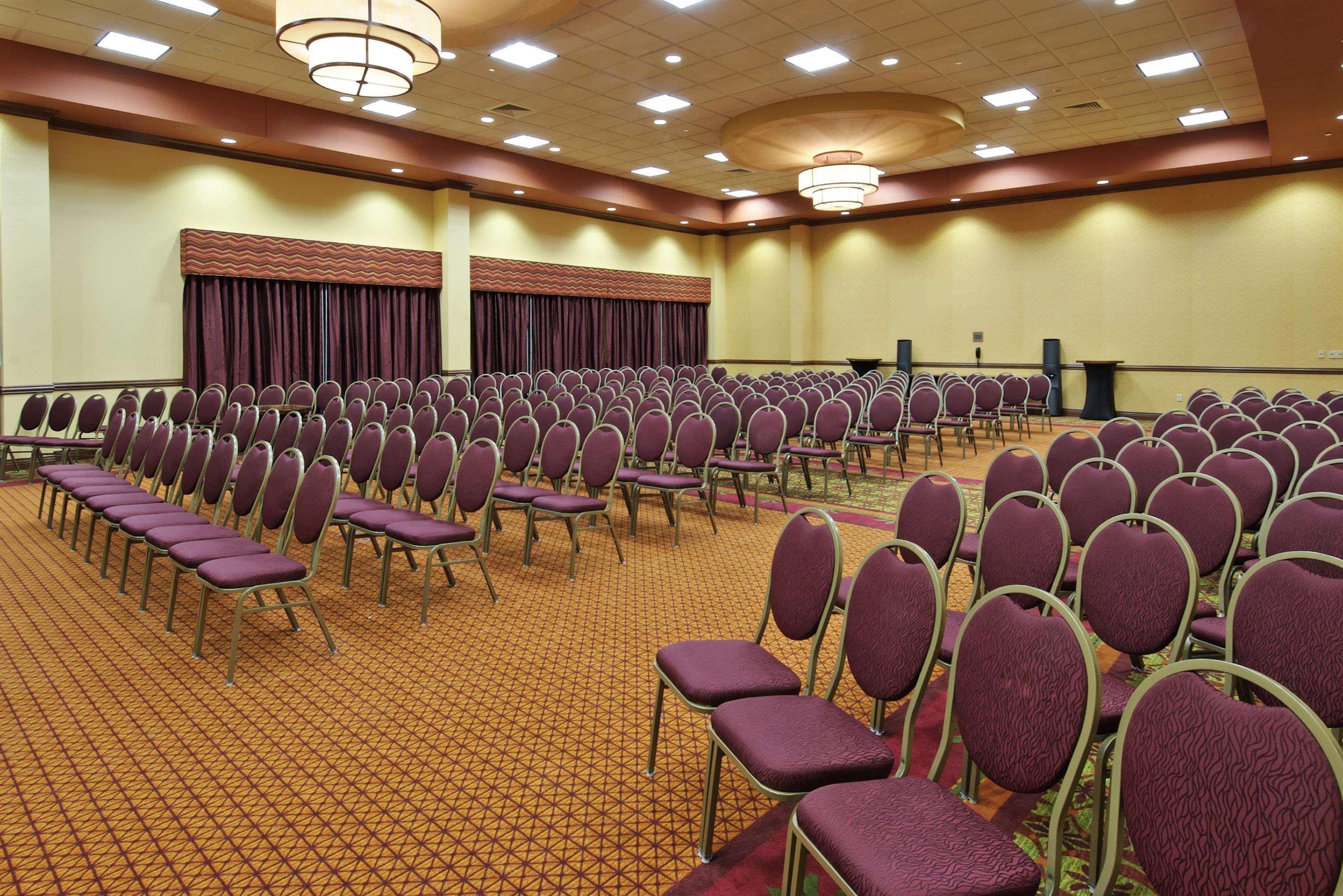 Embassy Suites Omaha- La Vista/ Hotel & Conference Center Ngoại thất bức ảnh