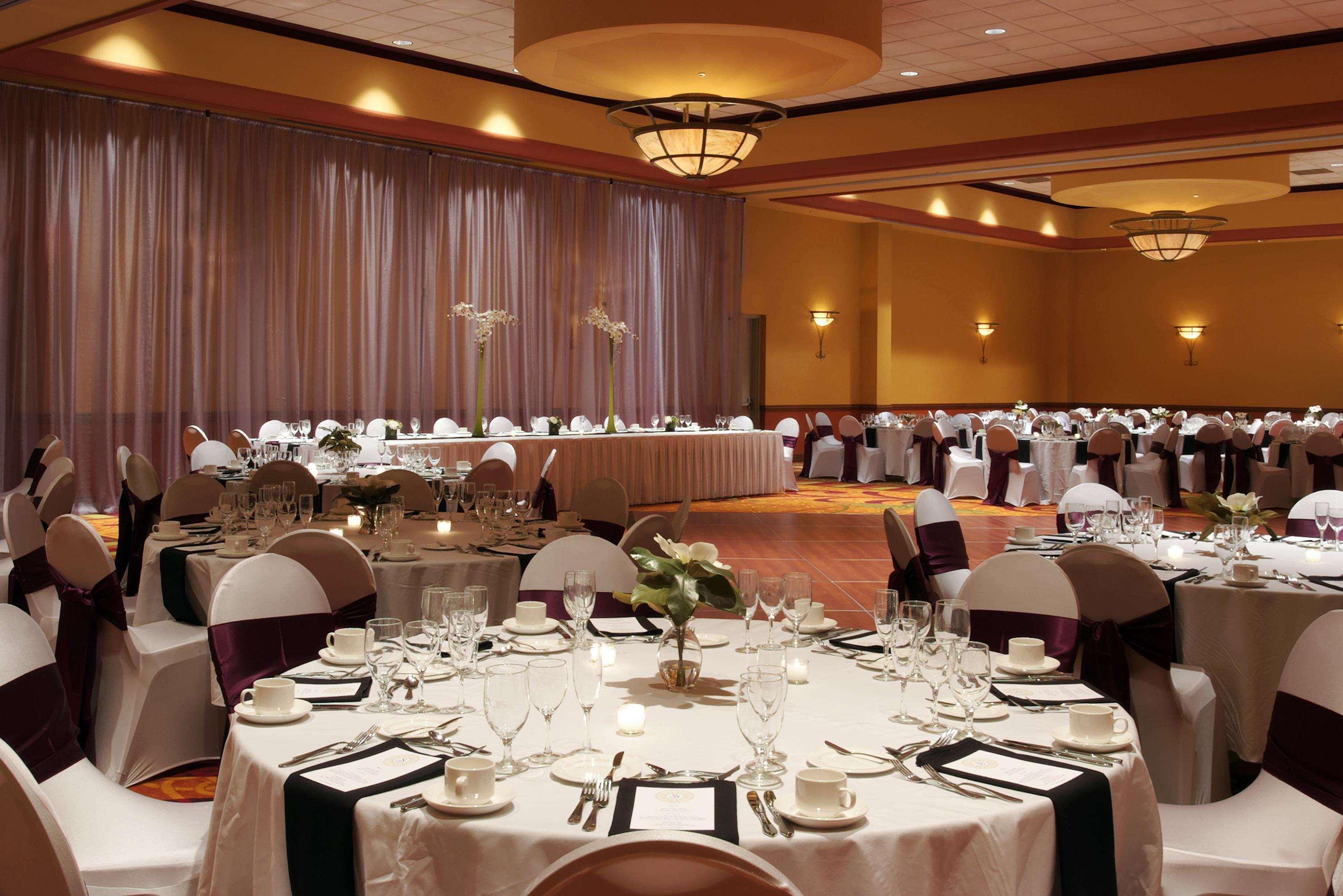 Embassy Suites Omaha- La Vista/ Hotel & Conference Center Ngoại thất bức ảnh