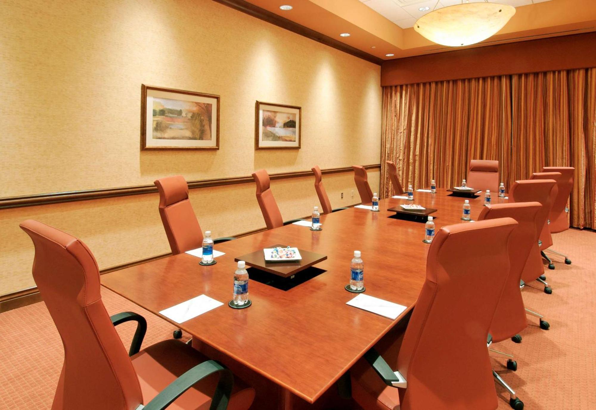 Embassy Suites Omaha- La Vista/ Hotel & Conference Center Ngoại thất bức ảnh