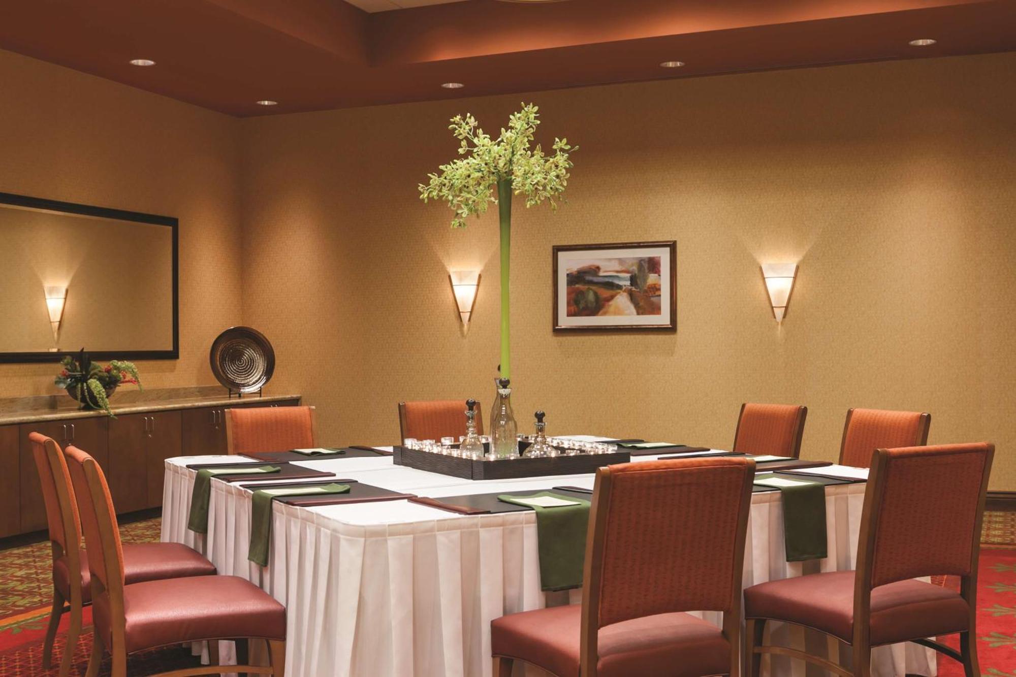 Embassy Suites Omaha- La Vista/ Hotel & Conference Center Ngoại thất bức ảnh