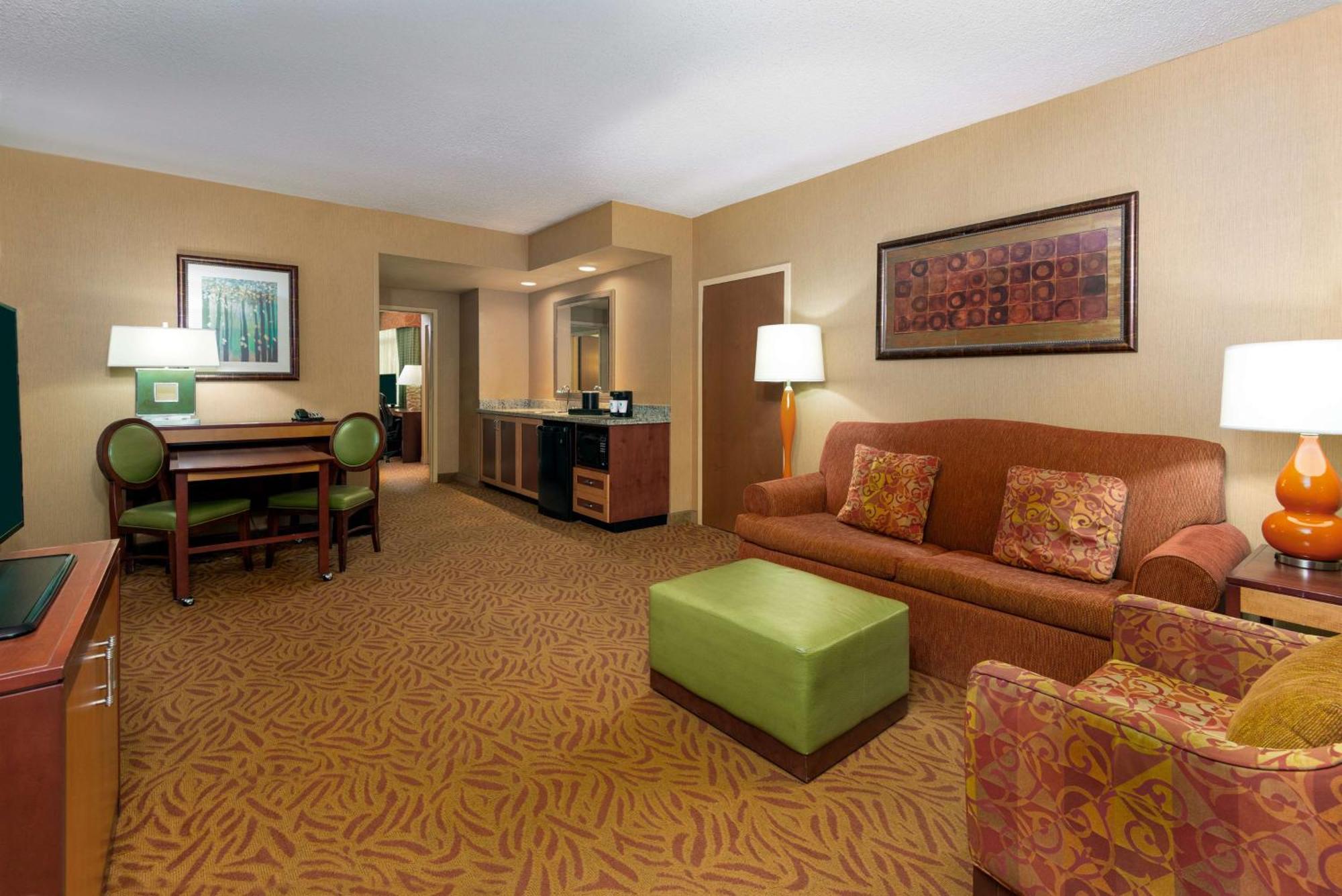 Embassy Suites Omaha- La Vista/ Hotel & Conference Center Ngoại thất bức ảnh