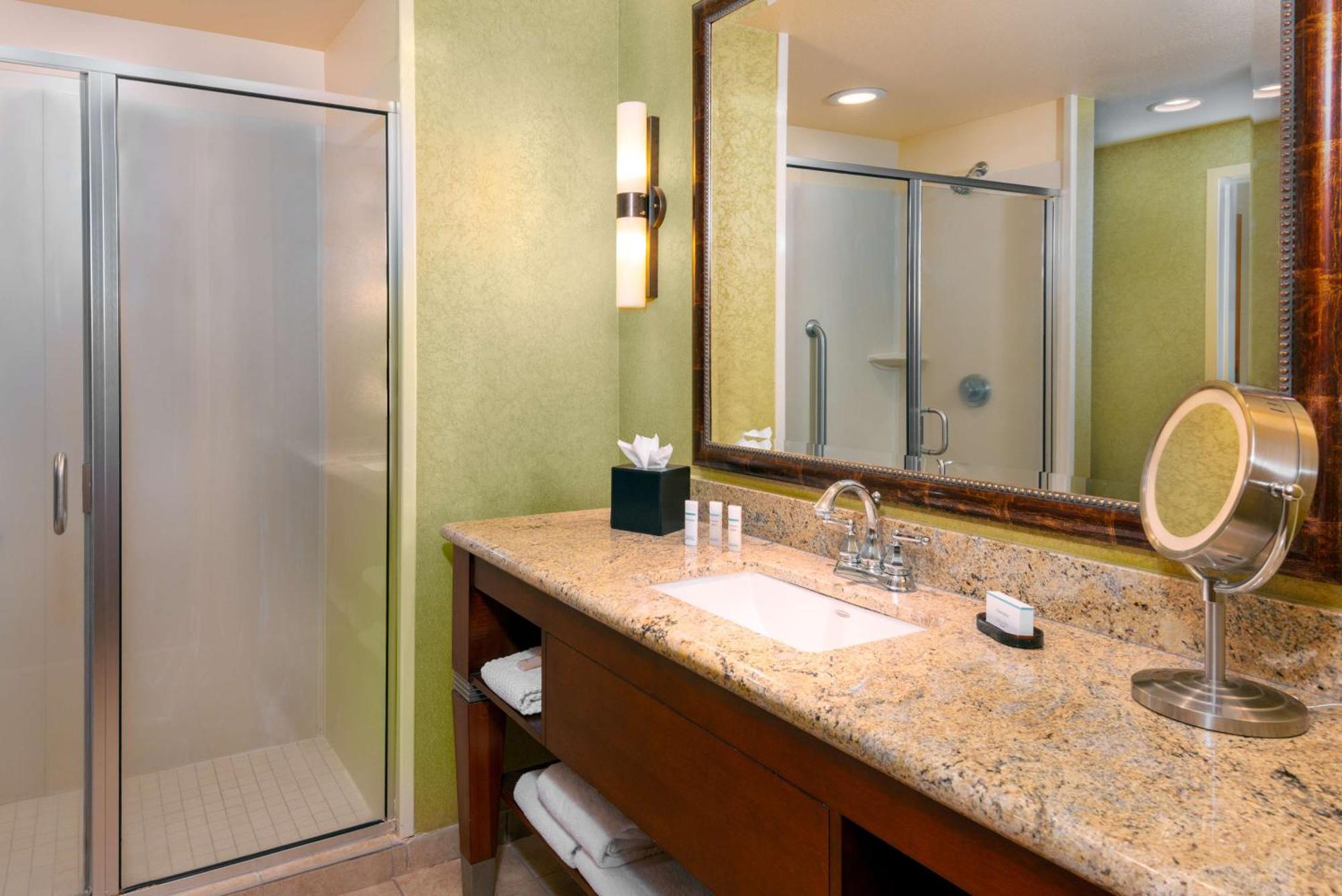 Embassy Suites Omaha- La Vista/ Hotel & Conference Center Ngoại thất bức ảnh