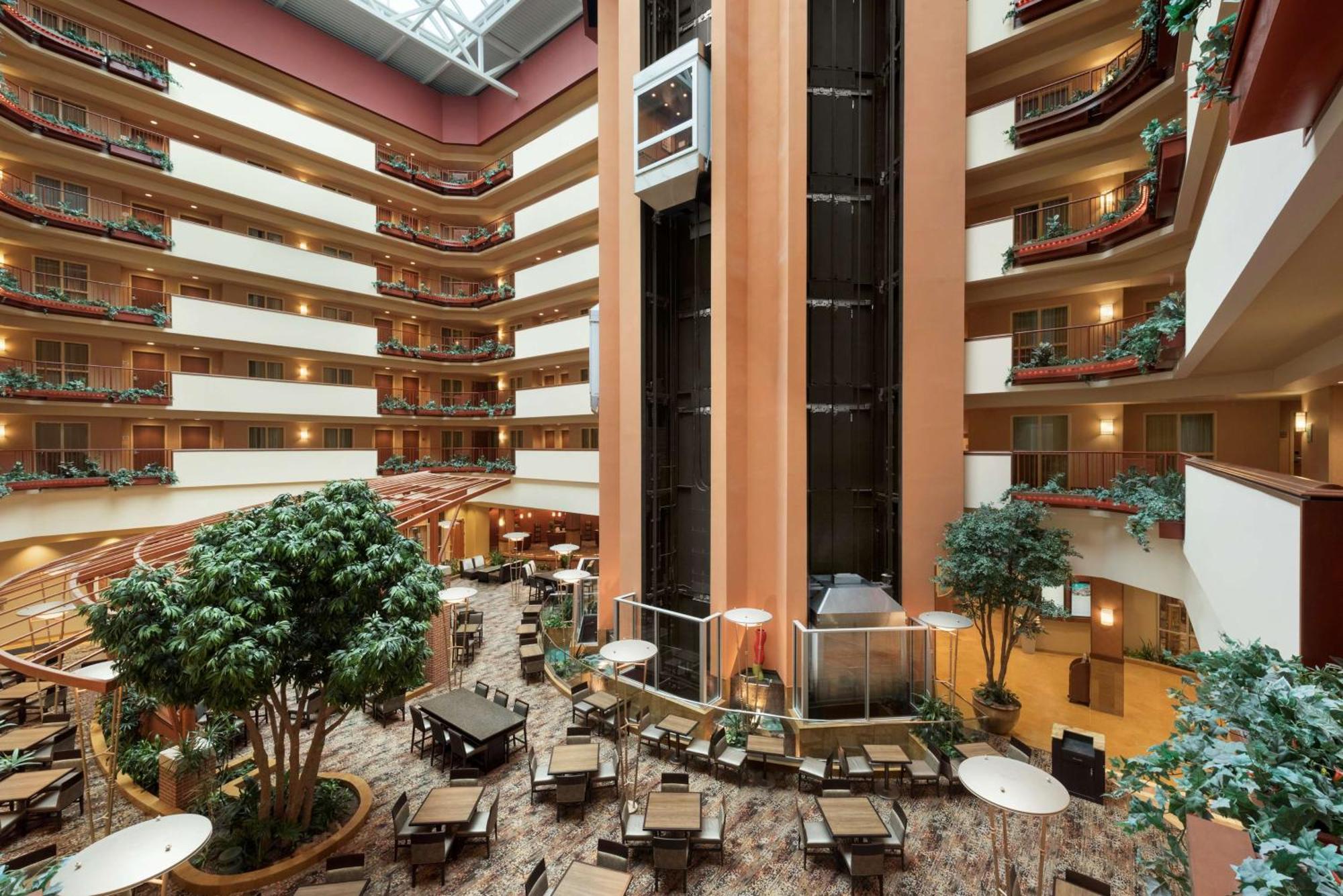 Embassy Suites Omaha- La Vista/ Hotel & Conference Center Ngoại thất bức ảnh