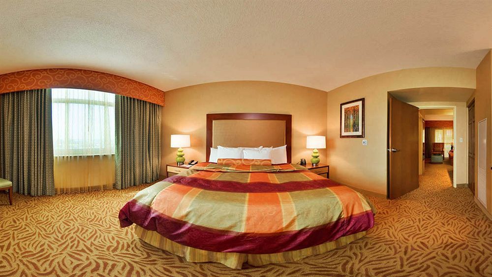 Embassy Suites Omaha- La Vista/ Hotel & Conference Center Ngoại thất bức ảnh
